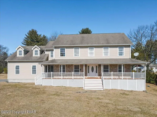 101 Stone Ridge Rd, Dingmans Ferry, PA 18328