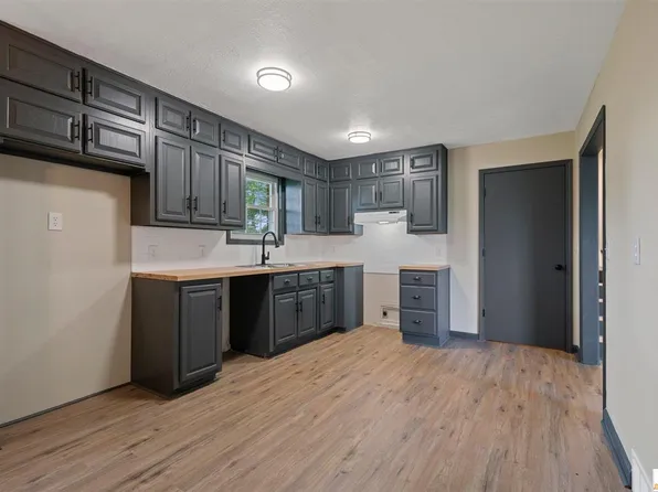 33 Coral Hill Halfway Rd, Glasgow, KY 42141