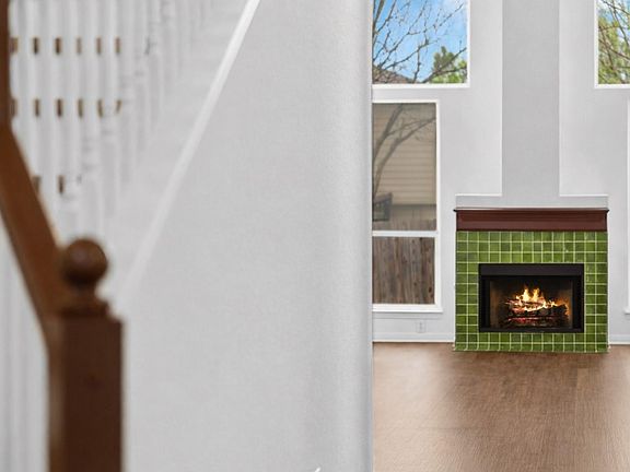 4th image of 813 Caribou Ridge Trl