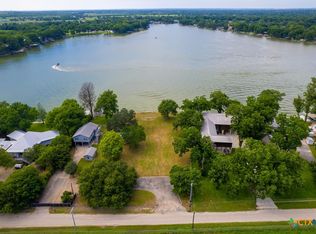 148 Isle Of View Dr, Mc Queeney, TX 78123