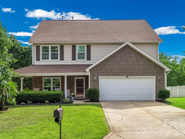 3339 Kingshire Way, Clover, SC 29710