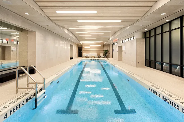 Rented by Extell Marketing Group LLC | media 24