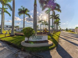 11611 Oakdale Dr #458, Fort Myers, FL 33908