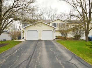 3259 Pintail Vw, Walworth, NY 14568