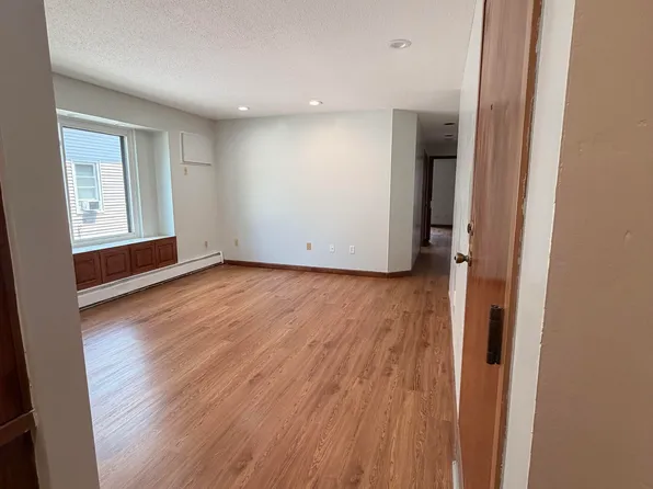 69 Mountford St APT 3A, Hartford, CT 06114