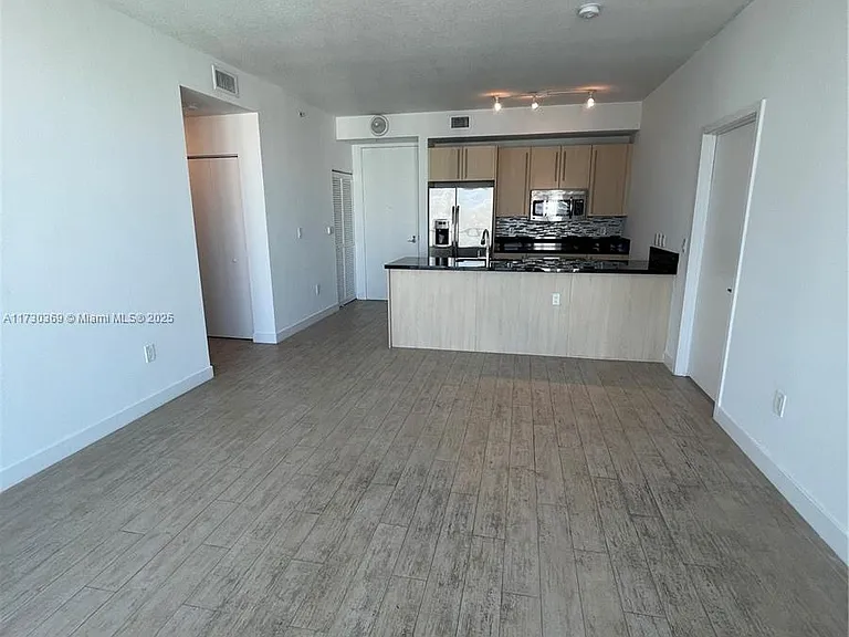1111 SW 1st Ave #3522 — Photo 15