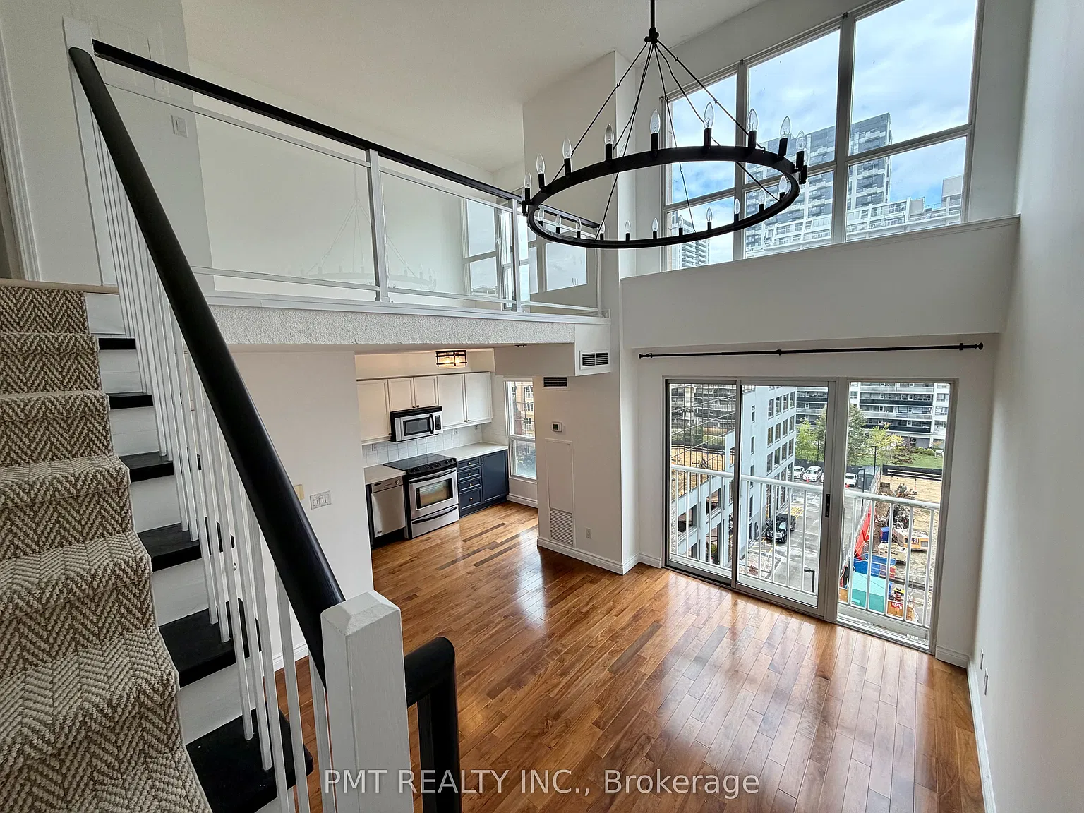 2 bed, $2,850 — Photo 2