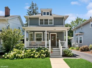 499 Ridgewood Ave, Glen Ellyn, IL 60137