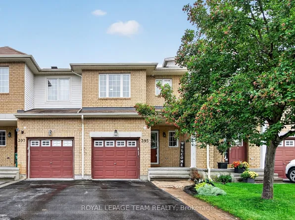 395 Brigitta St, Ottawa, ON K2S 0J5