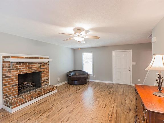 5th image of 9325 Falcon Dr