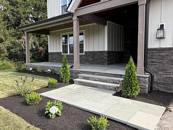 4th image of 506 Lower Holland Rd