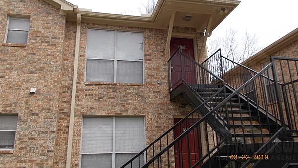 1st image of 225 Kerby St APT D