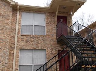225 Kerby St APT D, Arlington, TX 76013