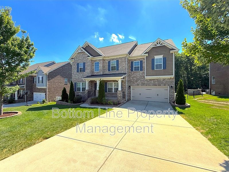 1st image of 178 Alexandria Dr