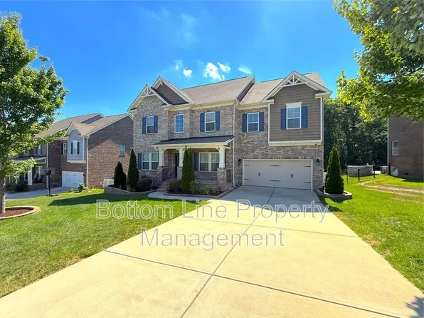 178 Alexandria Dr, Mooresville, NC 28115