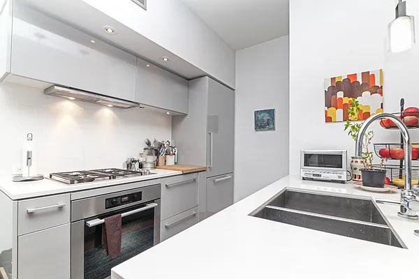 Rented by Corcoran | media 17