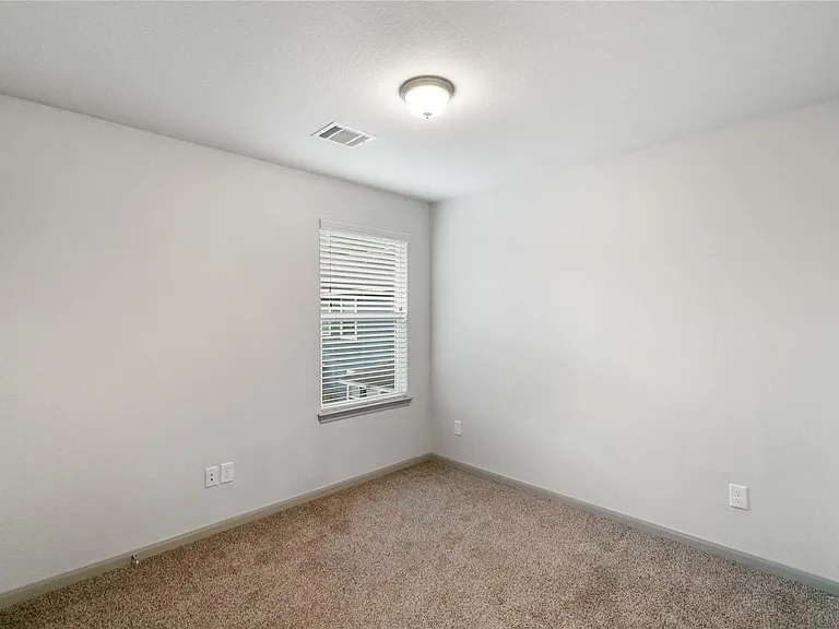 2702 Appian Way — Photo 16