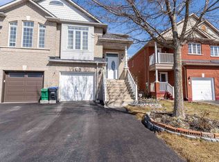 37 Newark Way, Brampton, ON L7A2W8
