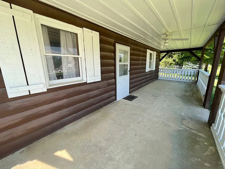 6132 State Highway 162 — Photo 17