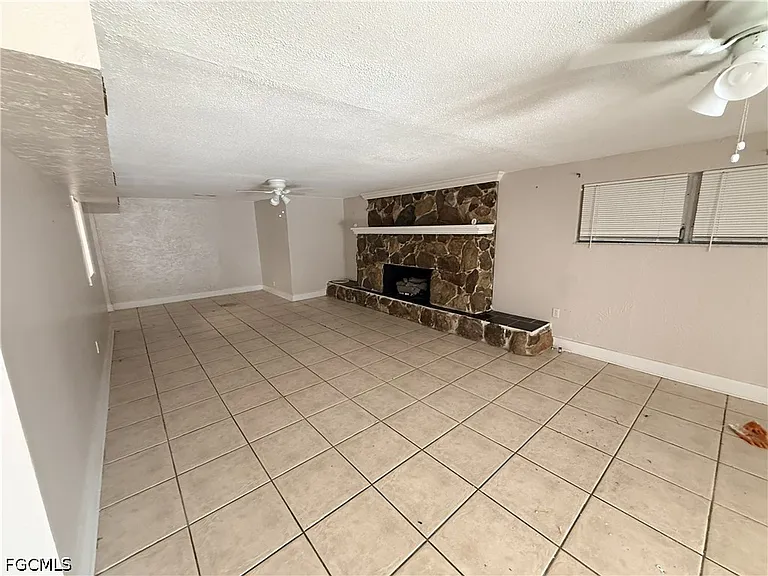 3955 Seminole Ave — Photo 8