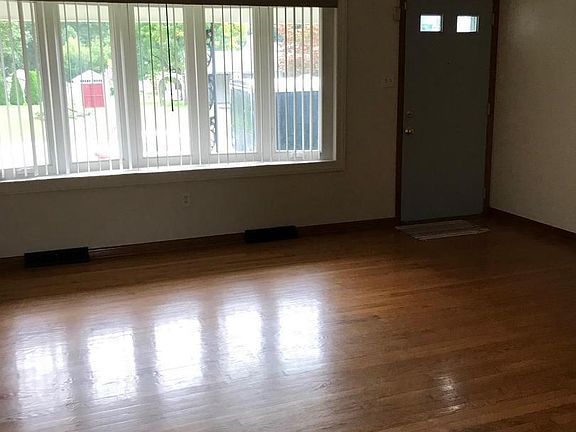 5th image of 10914 Gaywood Dr