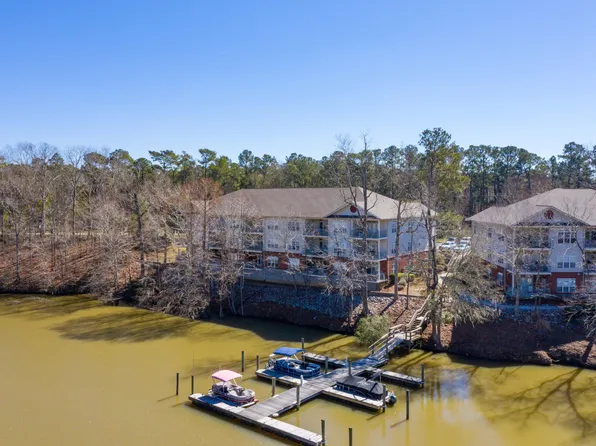 175 Ballard Ln, Santee, SC 29142