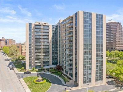 4545 Wornall Rd APT 111, Kansas City, MO, 64111