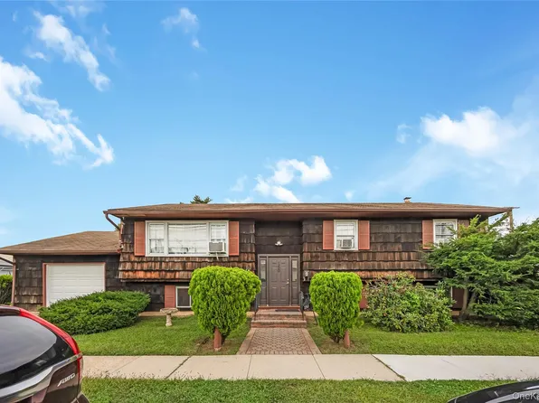 150 Holly Avenue, Hempstead, NY 11550