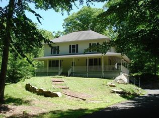 31 Mallory Hill Rd, Ridgefield, CT 06877