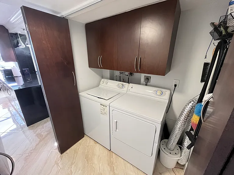 4280 Galt Ocean Dr #2C — Photo 30