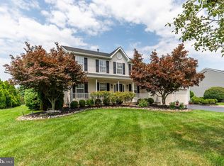 24 Amberfield Rd, Robbinsville, NJ 08691