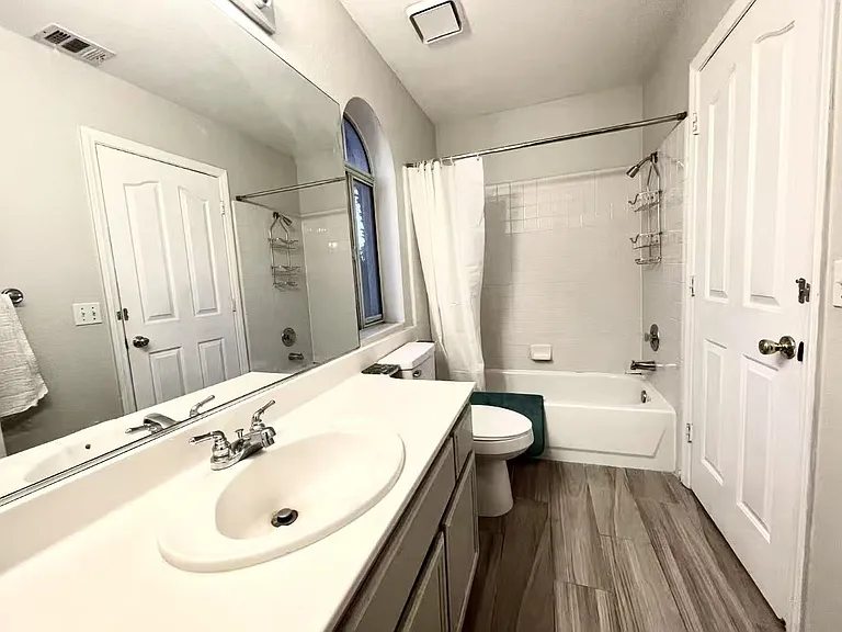 8838 Dove Cove Dr — Photo 19