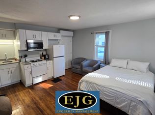 579 State St #2, Portsmouth, NH 03801