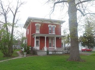 707 5th St, Aurora, IL 60505