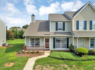 8252 Golf Ridge Dr, Charlotte, NC 28277