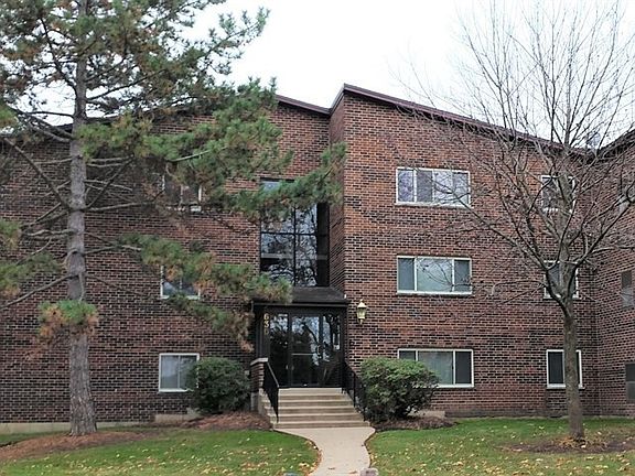 2nd image of 630 Perrie Dr APT 103