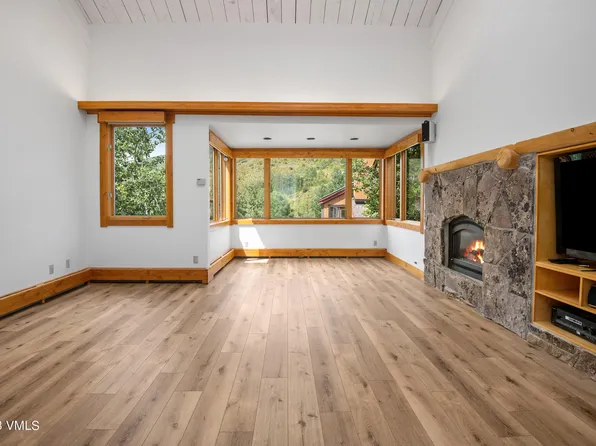 3094 Booth Falls Rd Unit 17, Vail, CO 81657