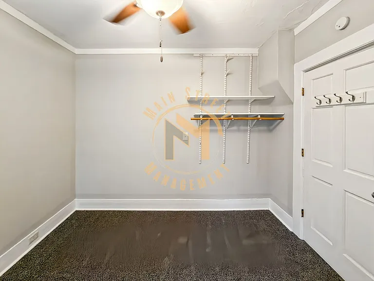 512 School Ave — Photo 8