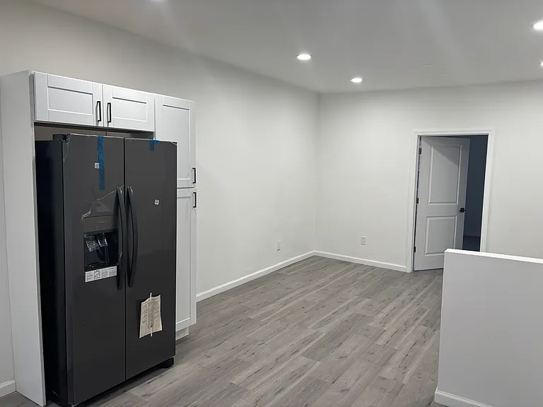 242 Pacific Ave #2 — Photo 5