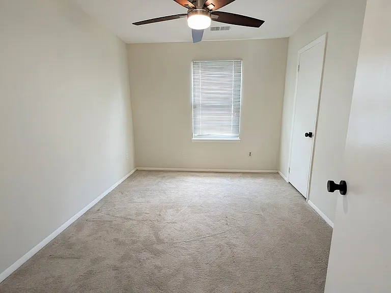 18610 Phoebe Way — Photo 18