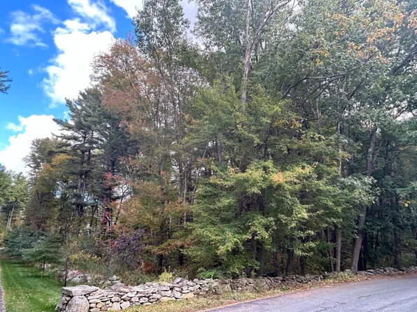 230-230 Gulf St #A, Shrewsbury, MA 01545