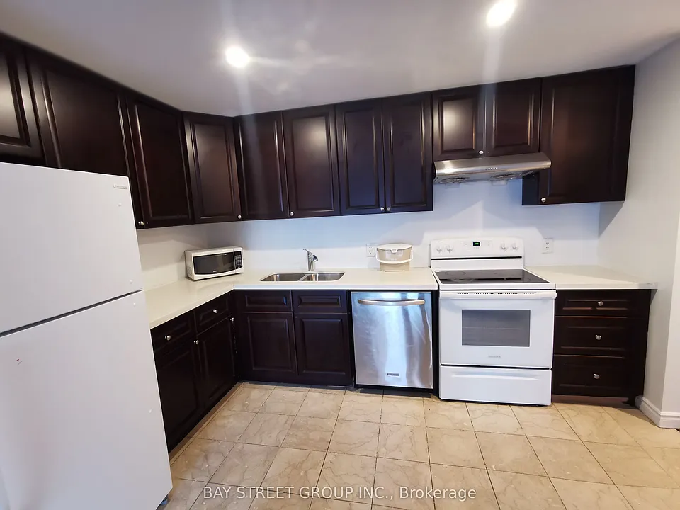 1546 Jane St #2
