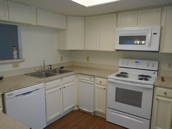 4th image of 5032 Winder Ct