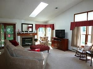 5th image of 3 Cobble Ct