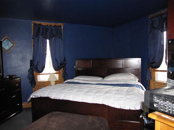 3rd image of 316 Freeman Ave