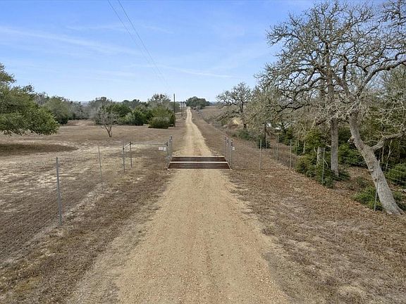 4th image of 6116 E State Highway 71
