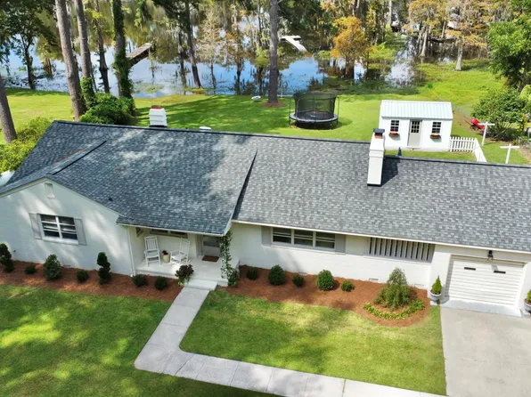 141 Honey Pod Farm Road, Washington, NC 27889