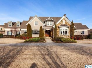 301 Crownridge Dr, Madison, AL 35756