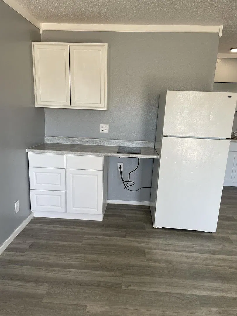 901 Apple Dr — Photo 4