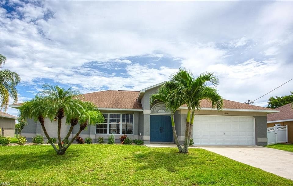 1st image of 3913 SW 26th Ave